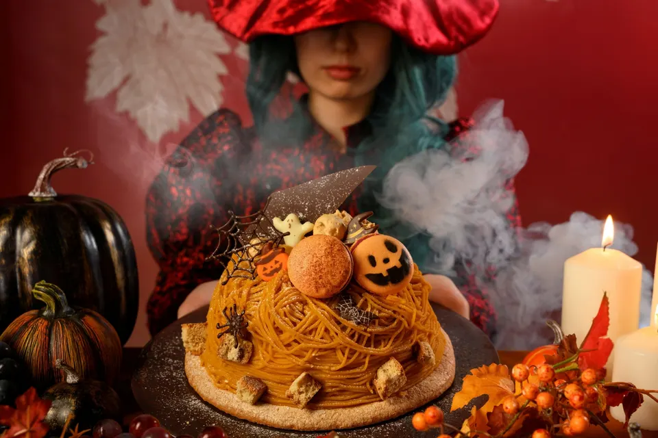 Hoshino Resorts Yatsugatake Hosts Halloween Event with 3,500 Pumpkins
