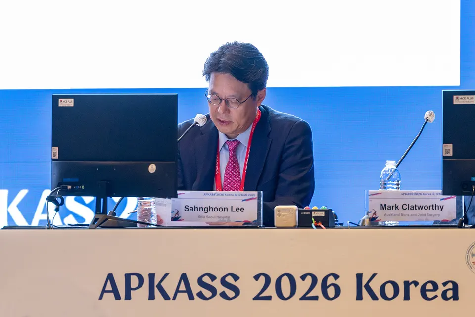SNU Seoul Hospital Directors Lee Myung-chul, Lee Sang-hoon Participate in APKASS 2026 International Conference