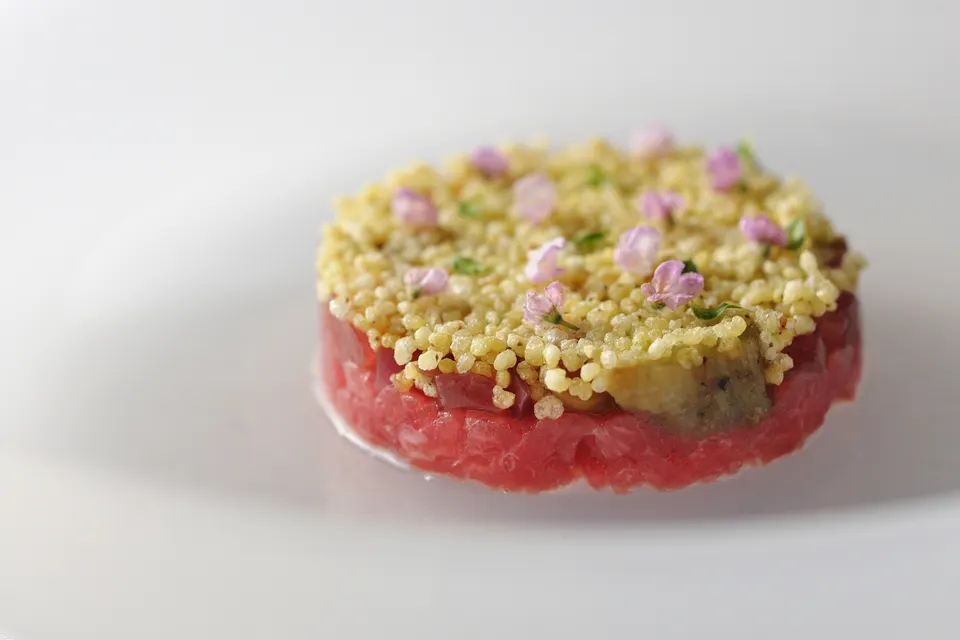 차가운 전채 ‘참치 가지’
